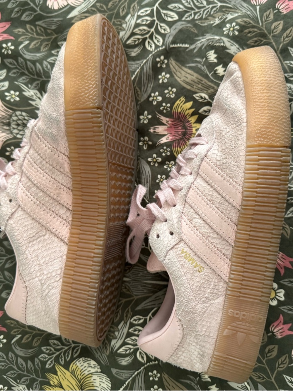 adidas Samba Women’s Light Pink Sneakers with Gum Sole - Picture 8 of 8
